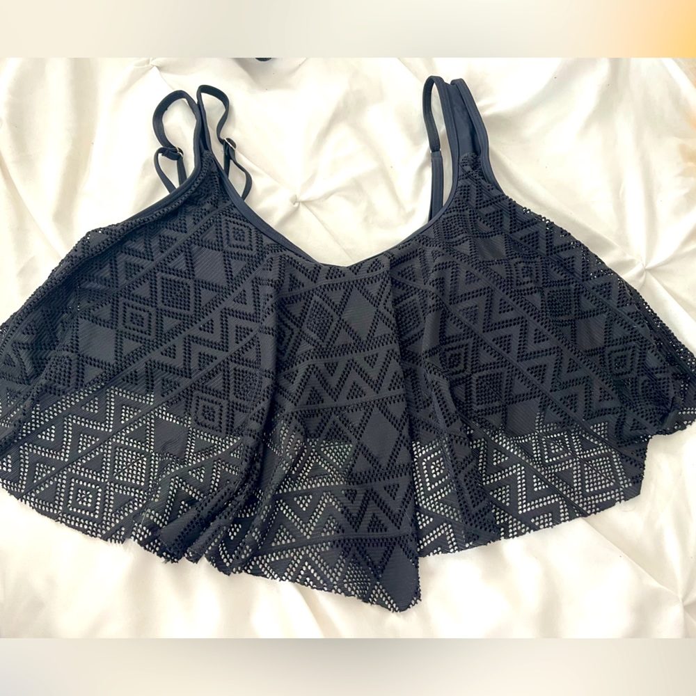 Bandeau bikini top.